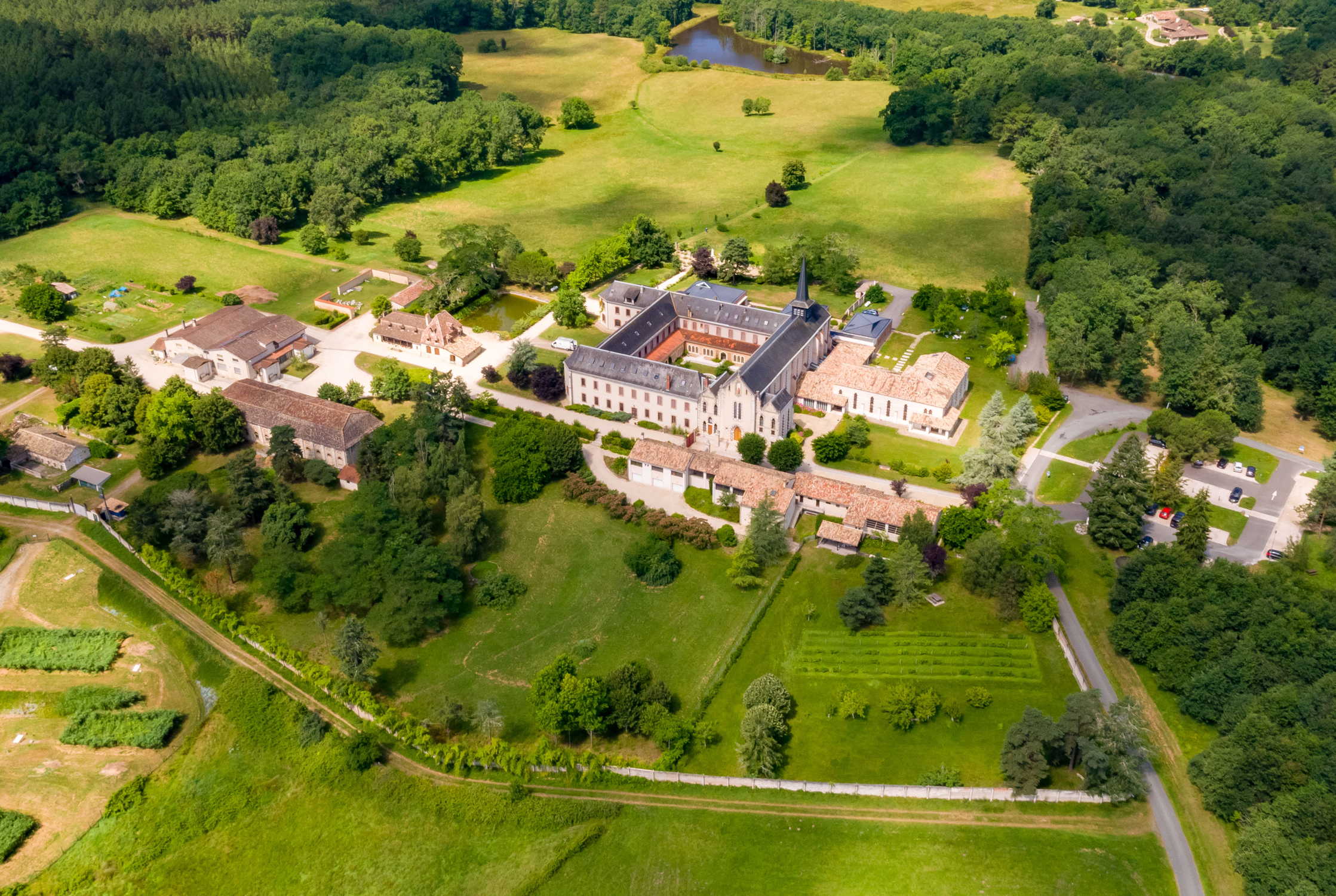 Abbaye Vue Du Ciel 21