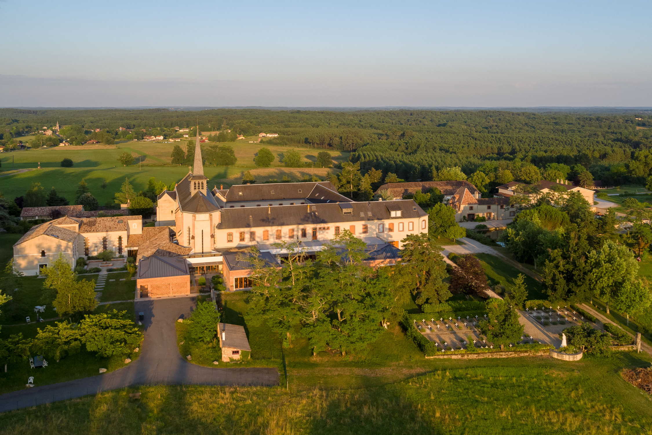 Abbaye Vue Du Ciel 8